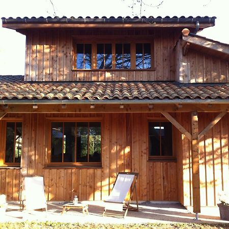 La Maison Du Las Saint-Jean-d'Illac Exterior photo